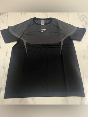 NEW Gymshark Onyx 5.0 Men’s Seamless Short Sleeve T-Shirt Black Grey - SIZE XL